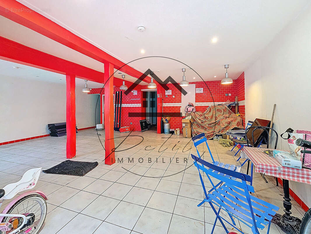 Appartement à MOUY