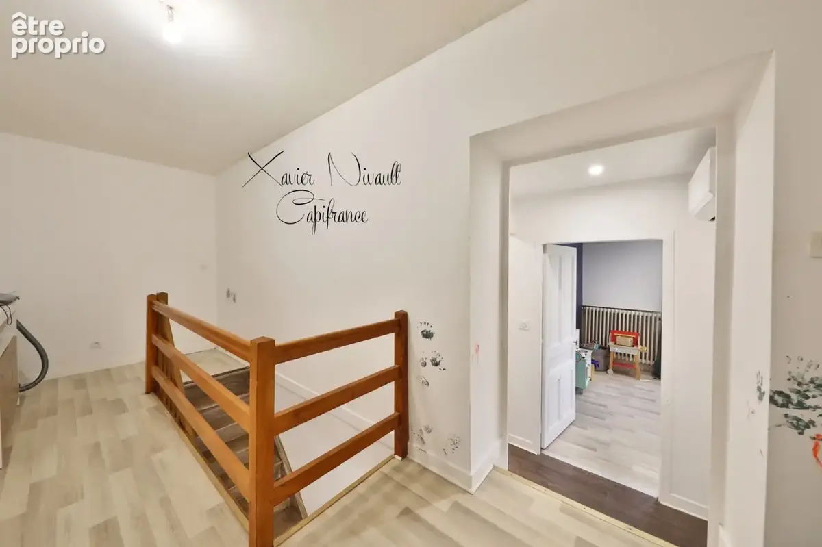 Maison à vendre 4 pièces VONNAS (01) - photo 6