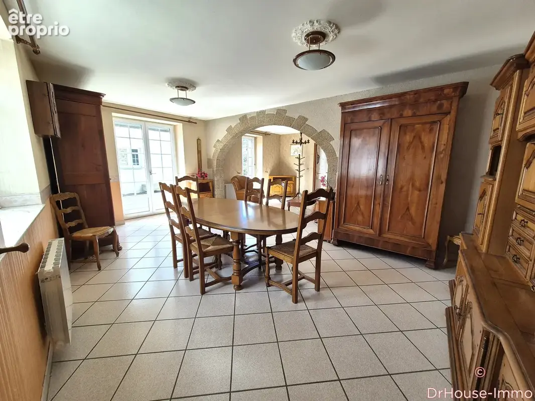 Maison 5 pièces 109 m² à vendre à Gorron (53120) - photo 7