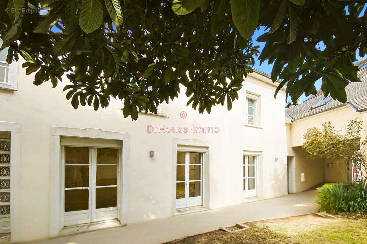 Maison à CHATELLERAULT