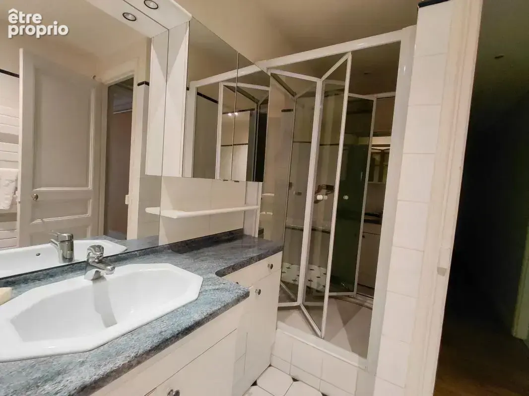 Plaine monceau - appartement familial - photo 6