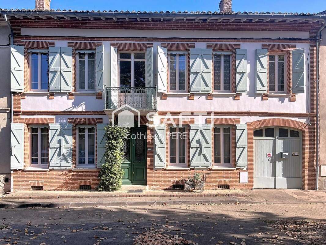 Maison 237 m² à Montastruc-La-Conseillere  - photo 8
