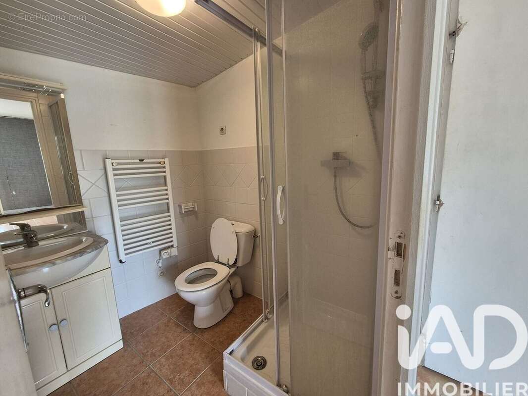 Maison 213 m² à Chouppes  - photo 6