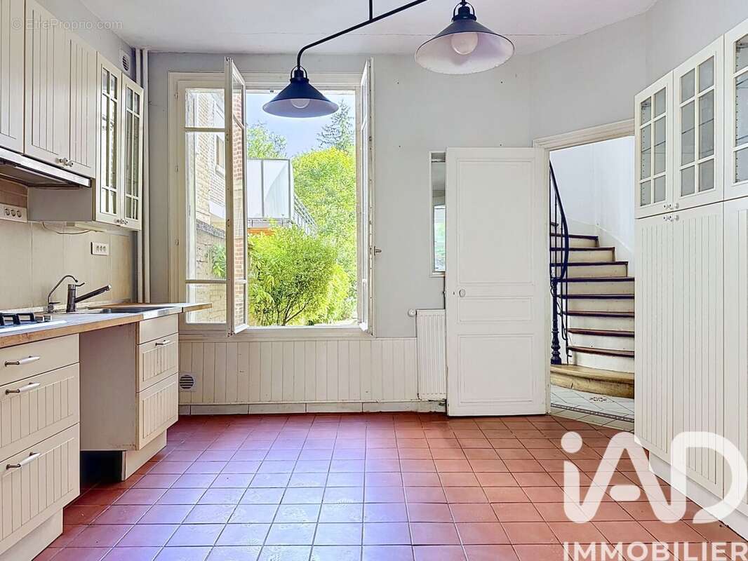 Photo 2 - Maison à VILLERS-COTTERETS