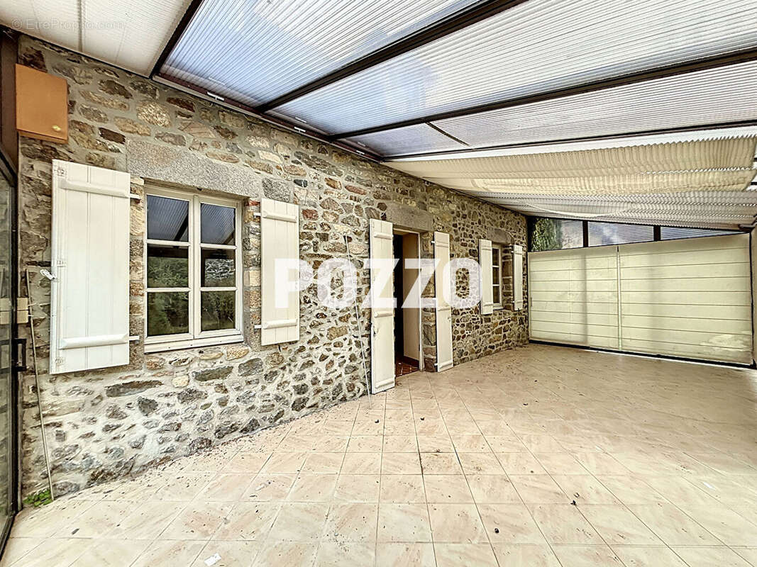 Blainville Sur Mer, 2.5 kms de la mer,  jolie maison en pierres avec vie de plain pied  , beaux volumes, terrain 1700 m² et 1300 - photo 5