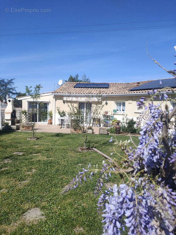 Maison à CEZAC