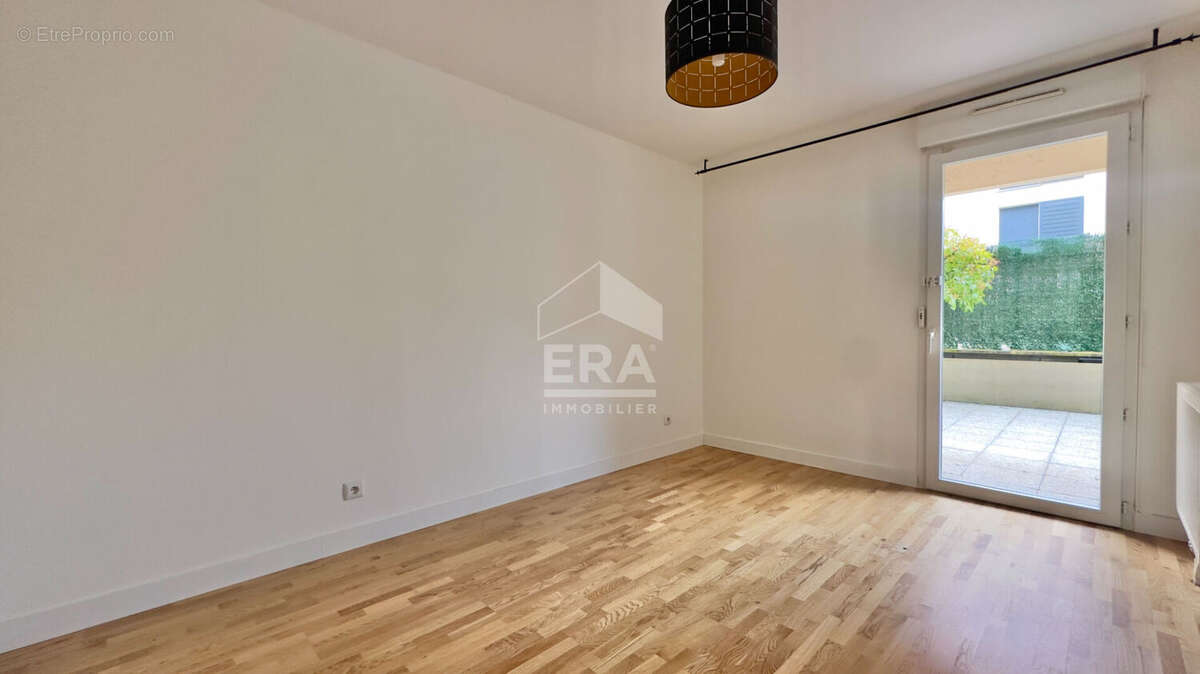 Appartement récent 3 pièces 67m2 - athis mons, deux terrasses - photo 4