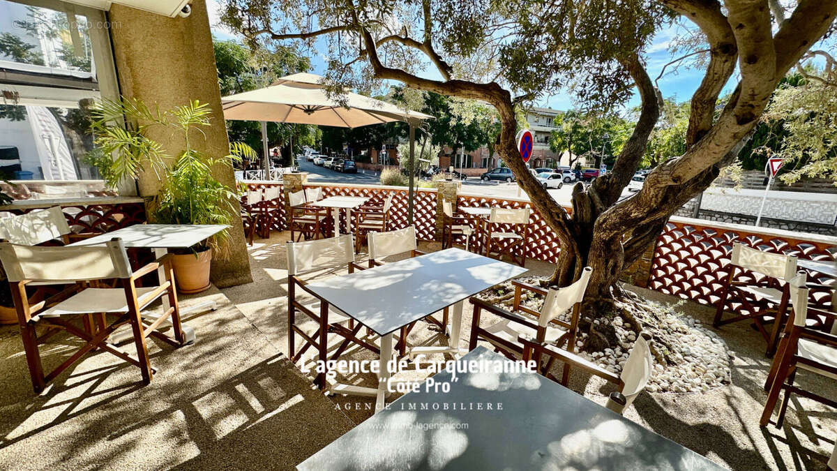 Commerce à CARQUEIRANNE