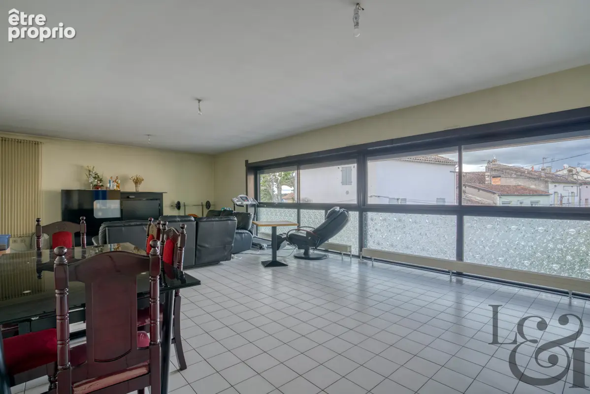 A vendre appartement T5 à Villeneuve-sur-Lot - photo 2