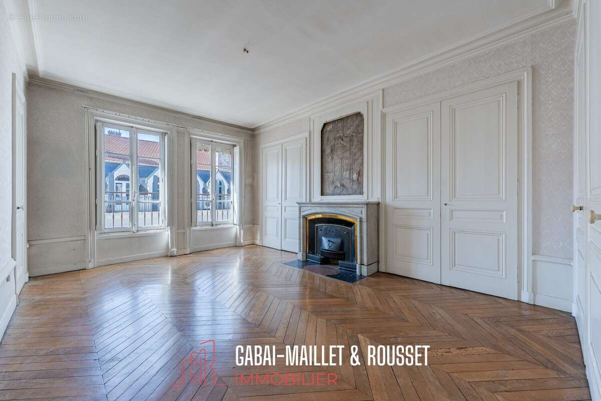 Appartement à LYON-6E