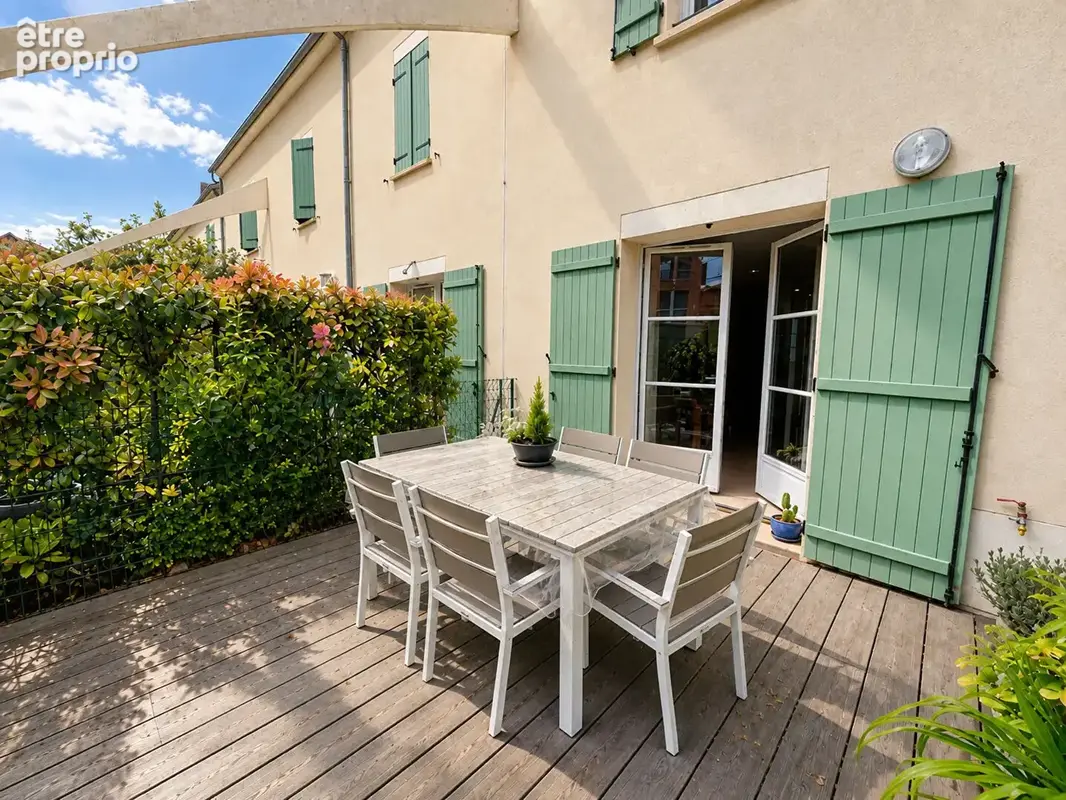 Appartement à SAINT-LEU-D'ESSERENT