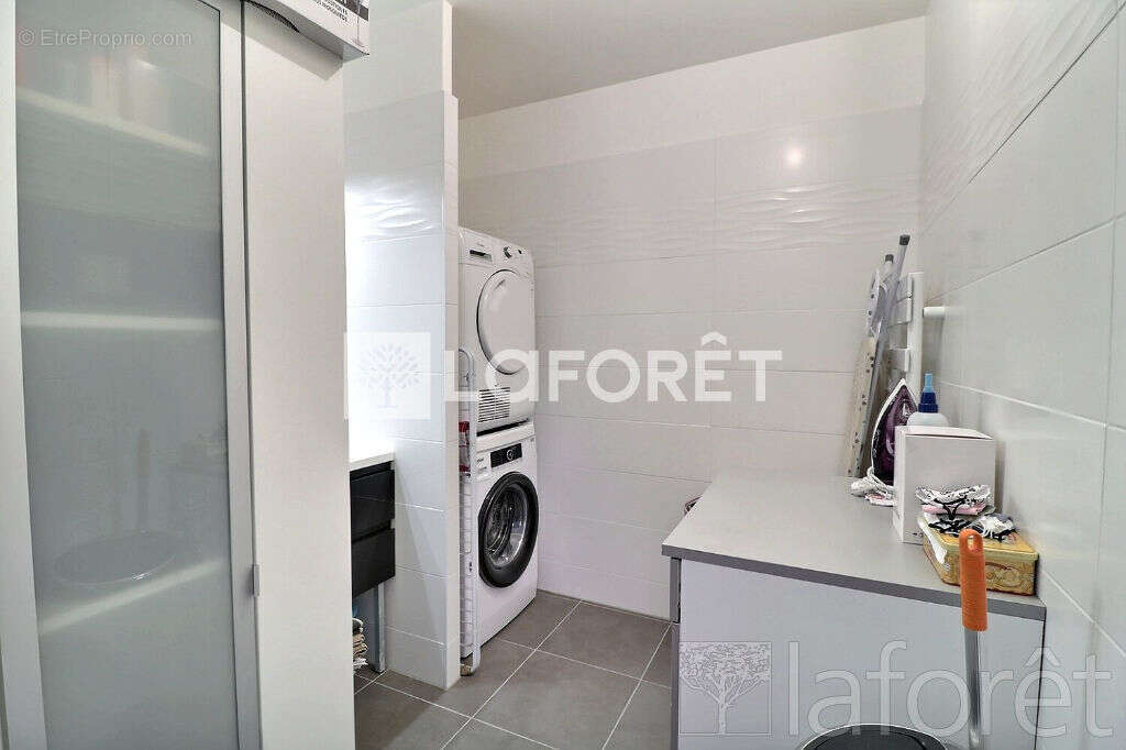 Appartement à RUEIL-MALMAISON