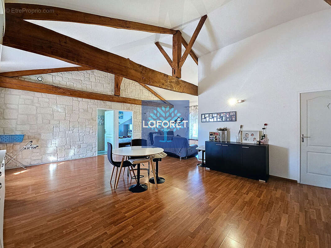 Appartement à LOIRE-SUR-RHONE