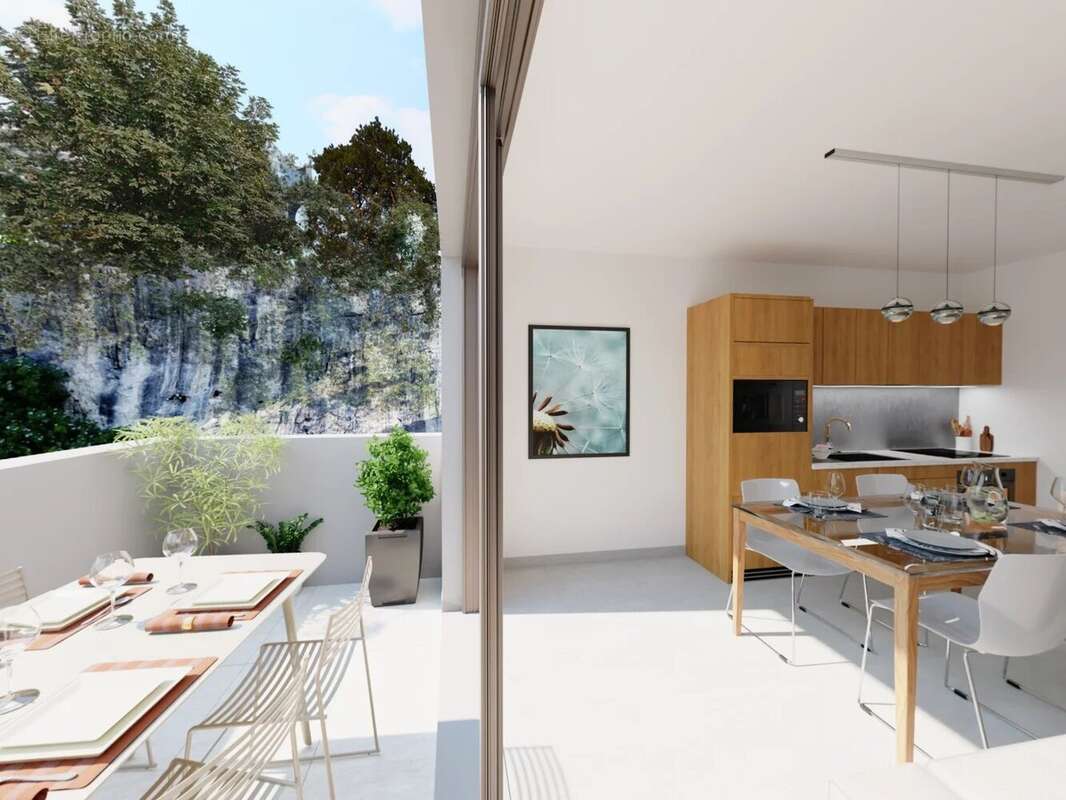 Appartement à BEAUSOLEIL