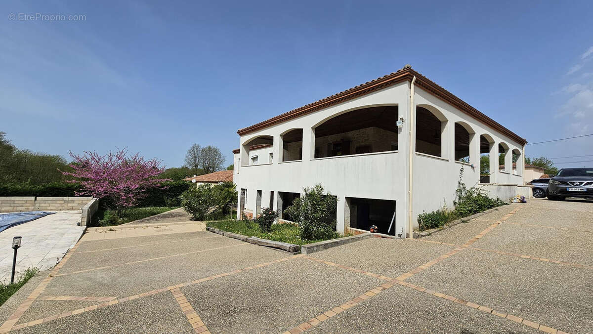 Maison à FUMEL