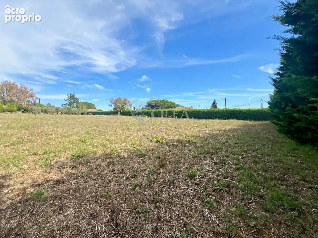 Terrain 626 m² à Saint-Quentin-La-Poterie  - photo 2