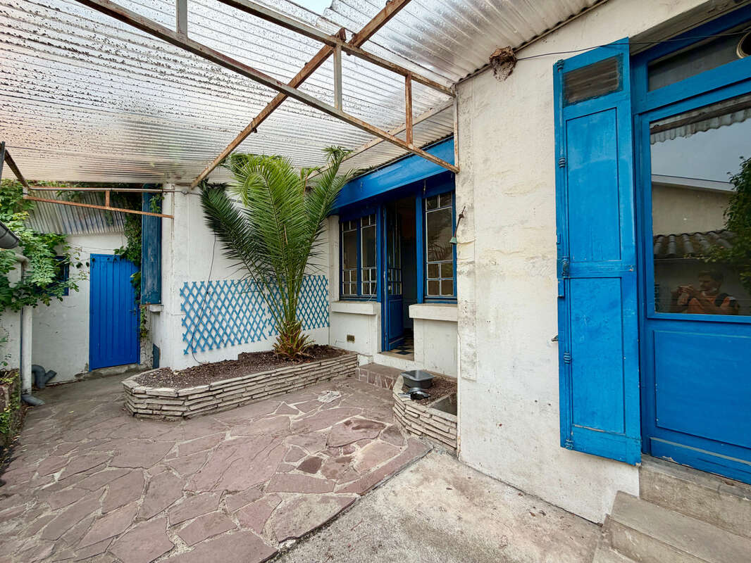 Maison pierre à rénover - Bordeaux Caudéran - photo 2