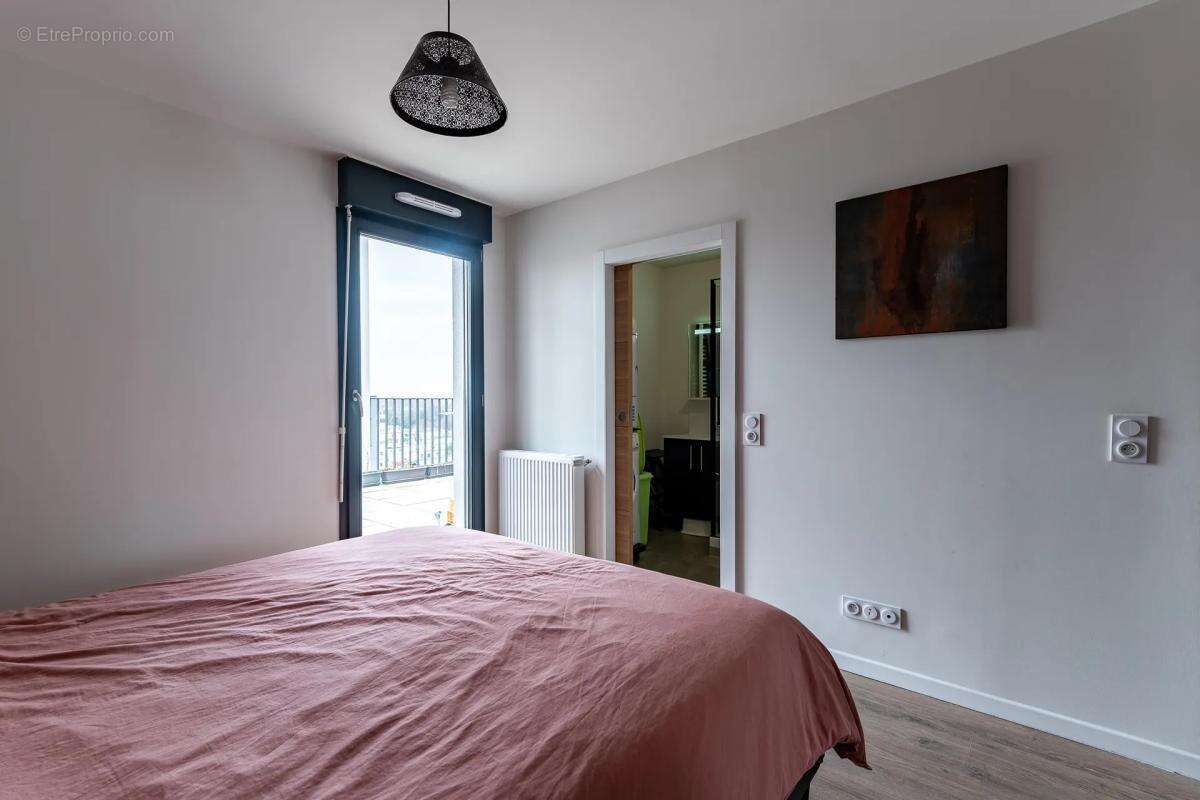 Appartement à BONDY