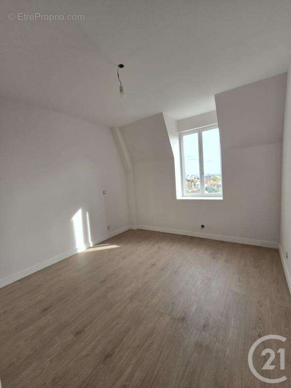 Maison à FONTENAY-SOUS-BOIS