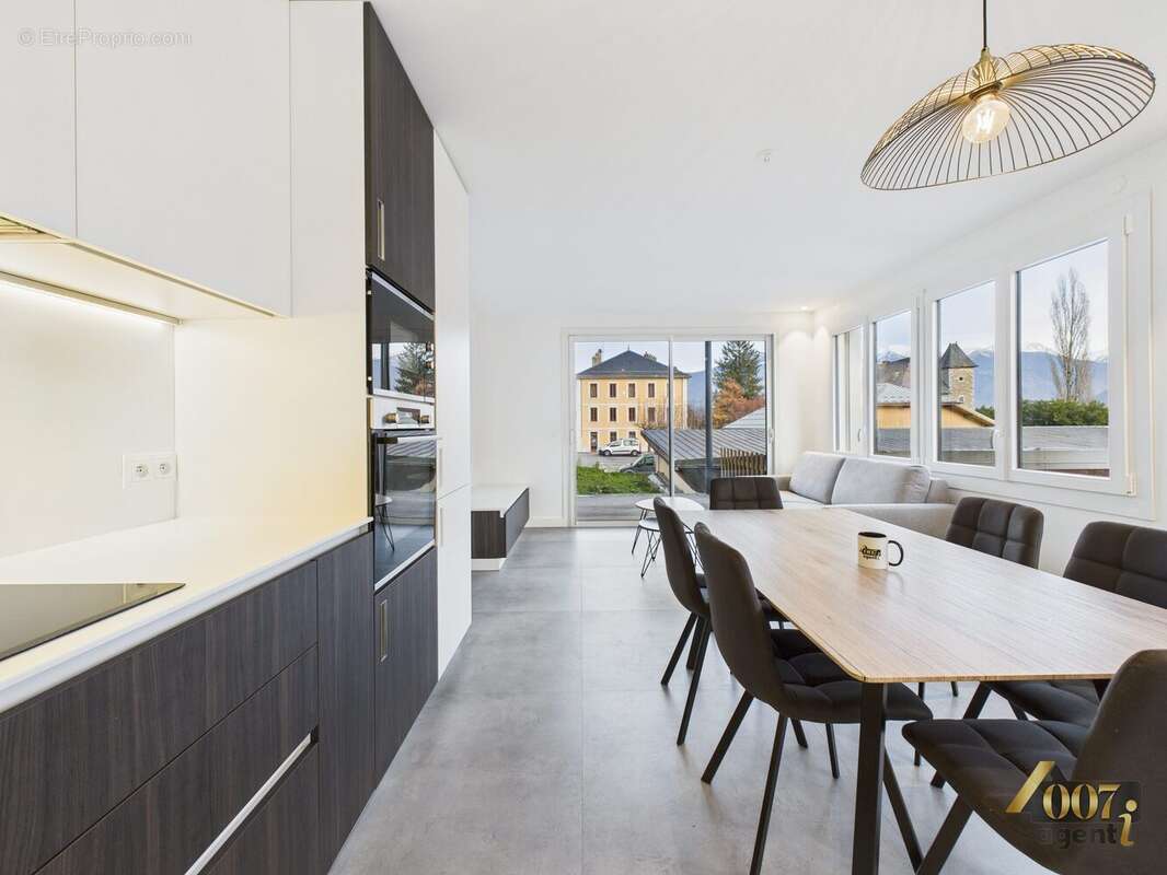 Appartement à MERCURY