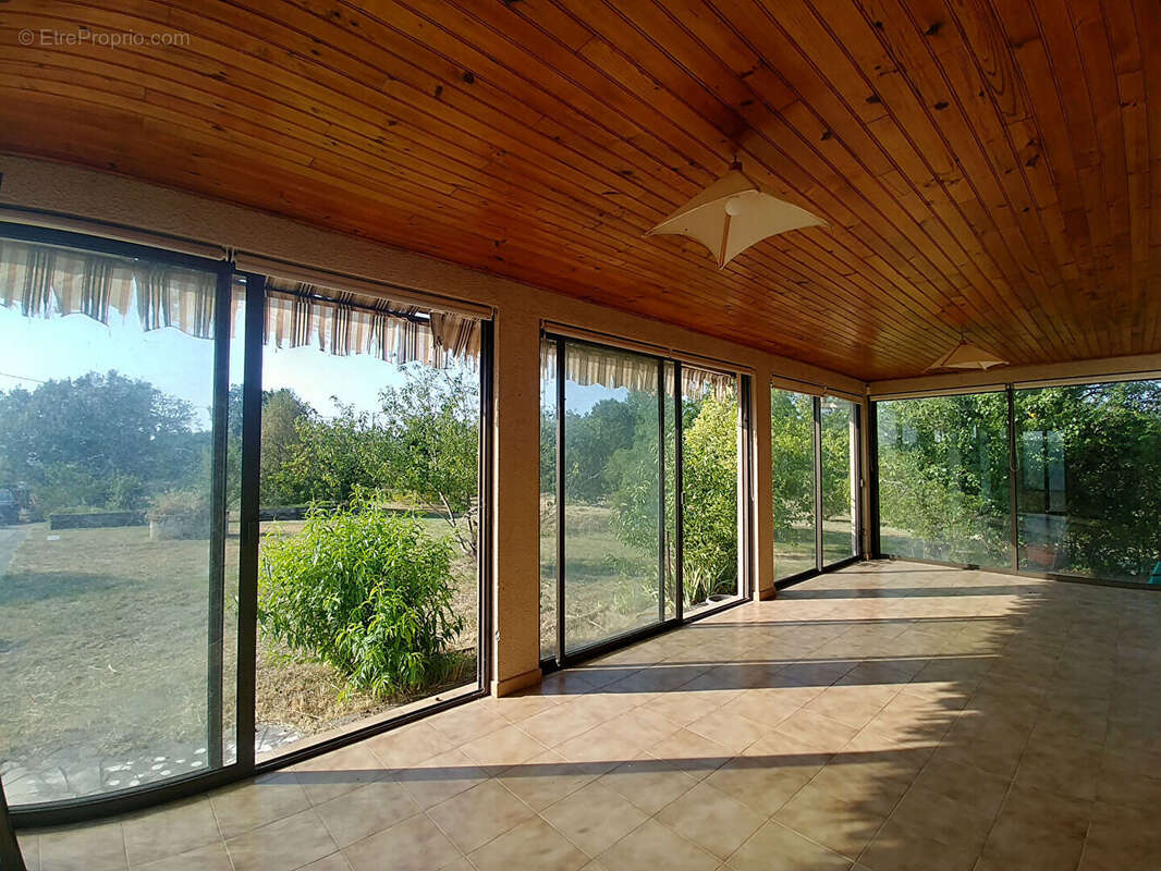 Maison Puylaroque avec vue campagne - Grand terrain et dépendances - photo 3
