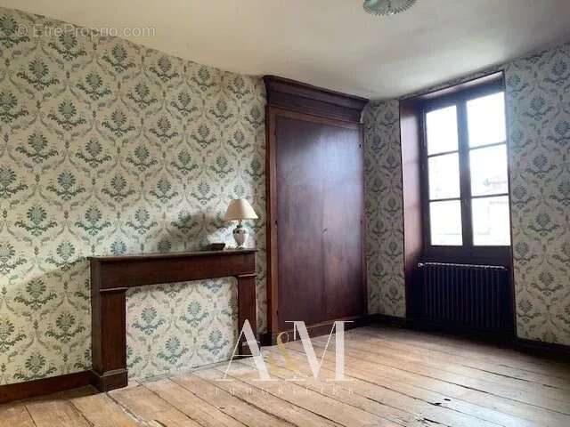 Appartement à MAREUIL