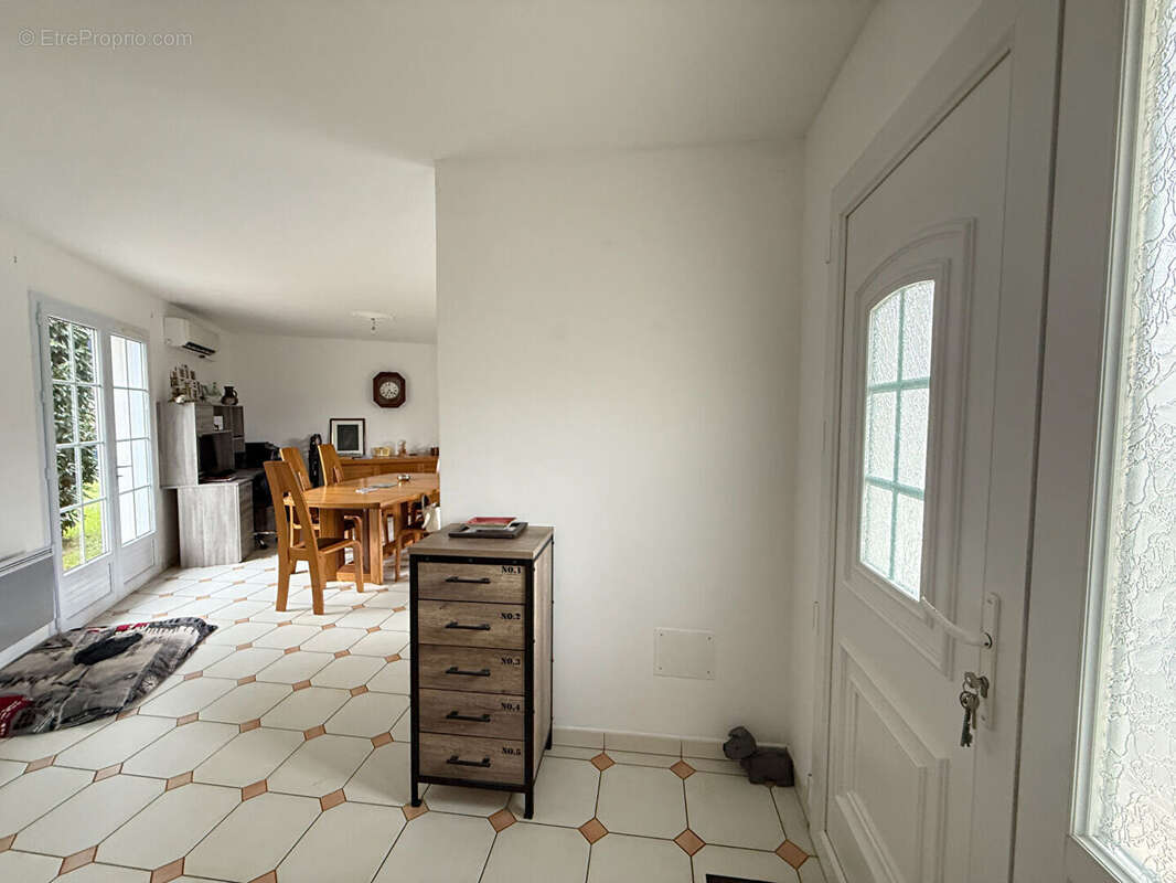 Maison à SAINT-SYLVESTRE-SUR-LOT