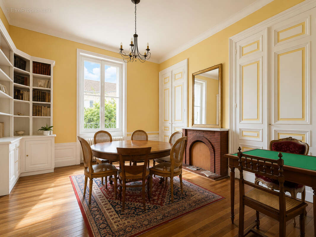 Maison à CHATELLERAULT