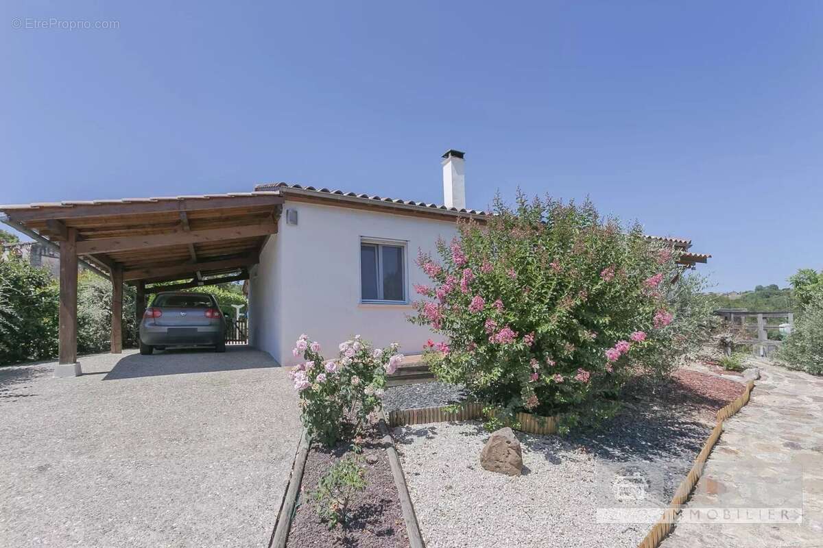 Belle maison de plain-pied avec jardin et garage sur hauteurs de Laguepie. - photo 19