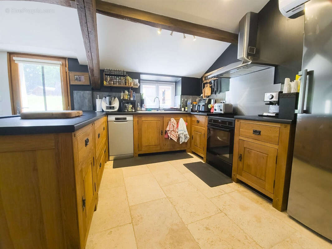 Maison à SAINTE-MAURE-DE-PEYRIAC