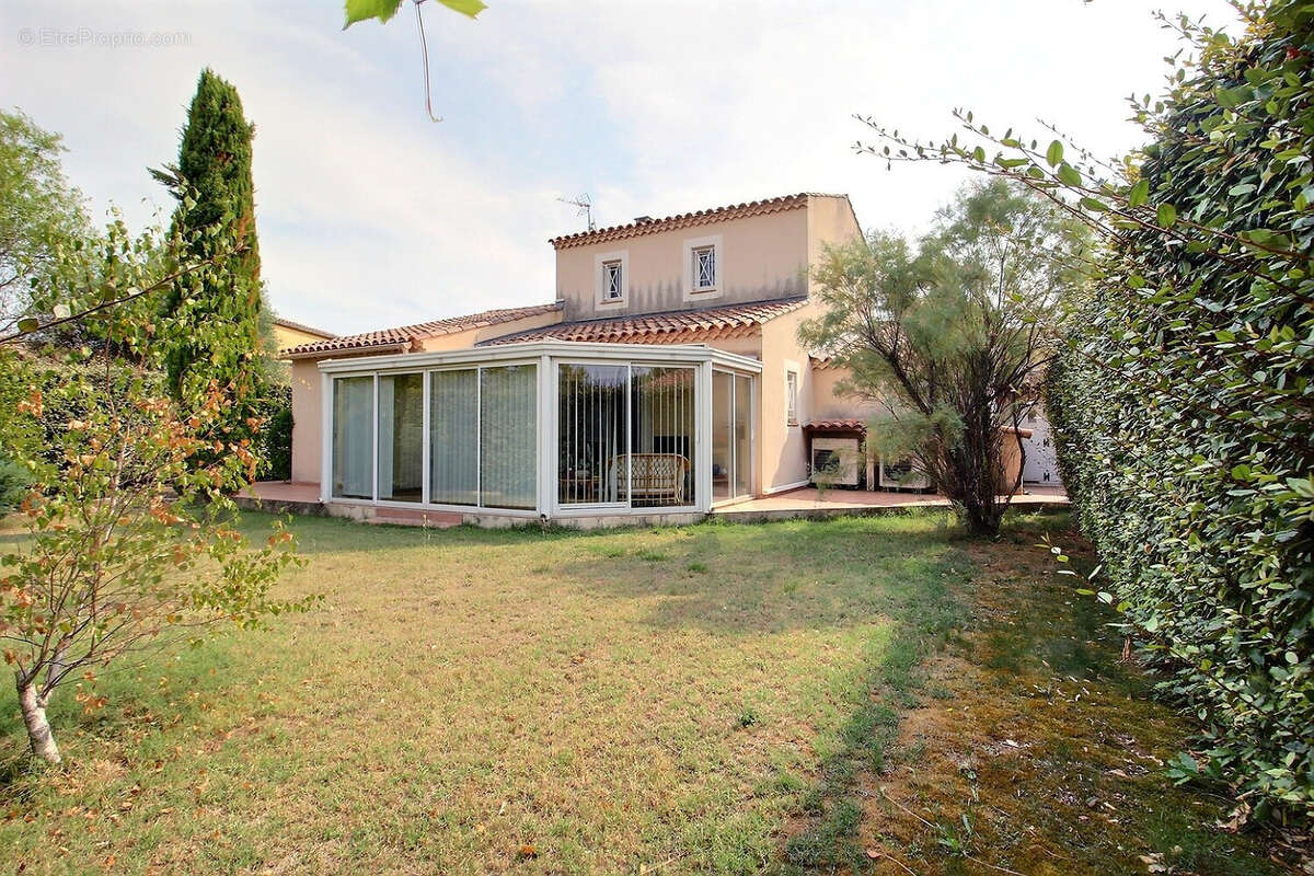 Maison à SAINT-MARTIN-DE-LONDRES