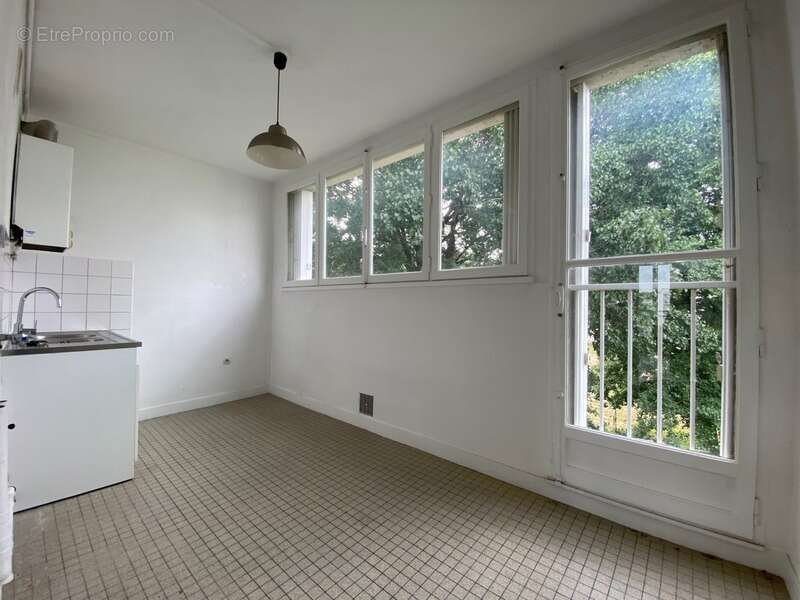 Appartement à SAINT-CYR-SUR-LOIRE