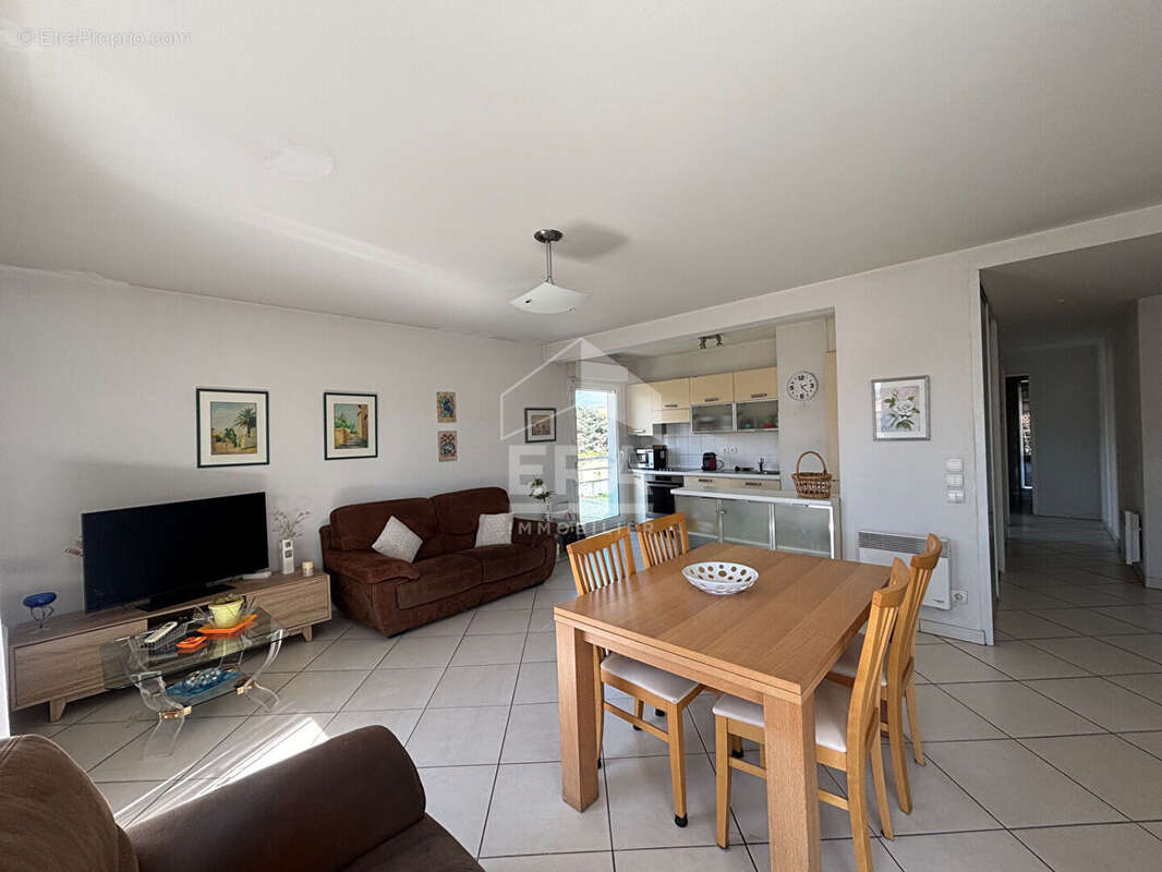 Appartement à CAGNES-SUR-MER