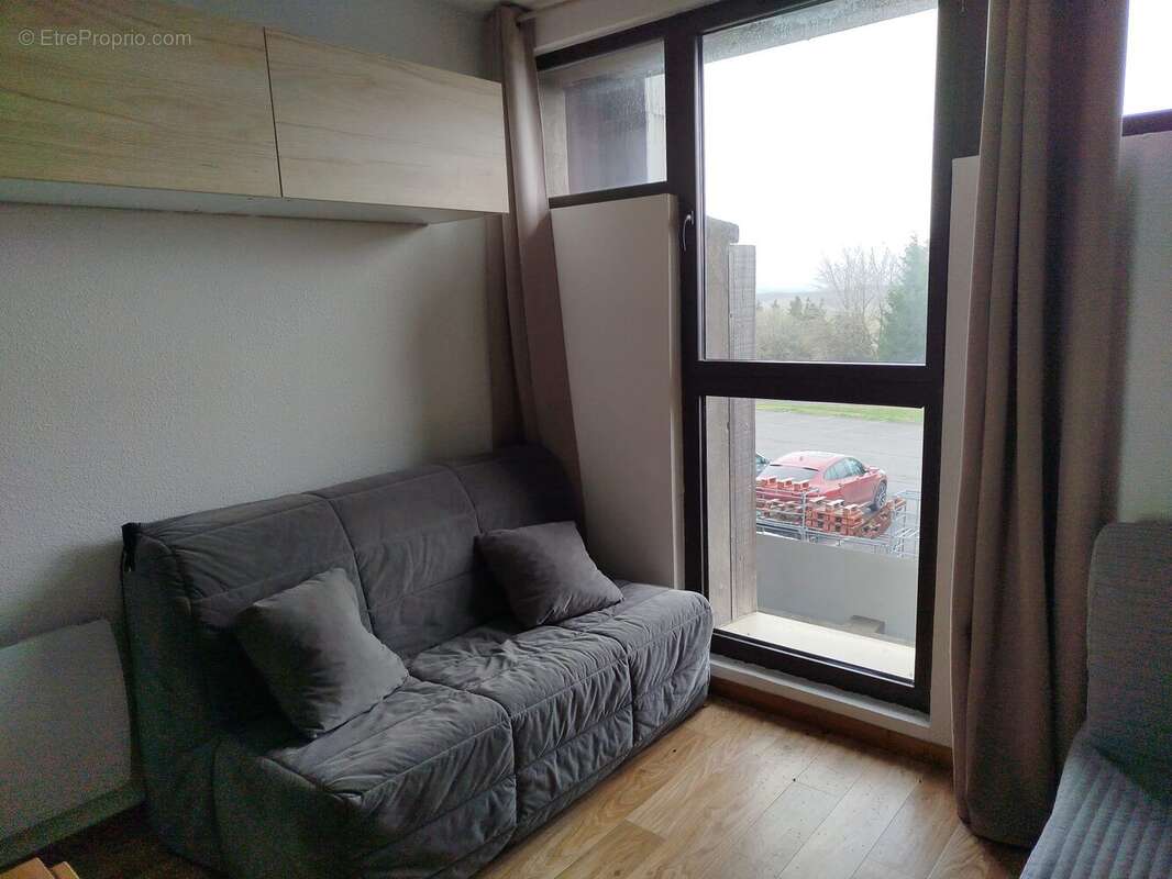 Appartement à BESSE-ET-SAINT-ANASTAISE