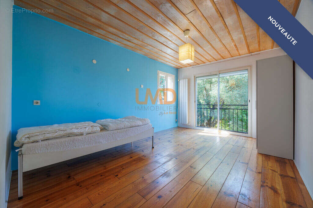 Ceyreste - Maison Familiale -  5P - 188 M2 + Studio indépendant - photo 11