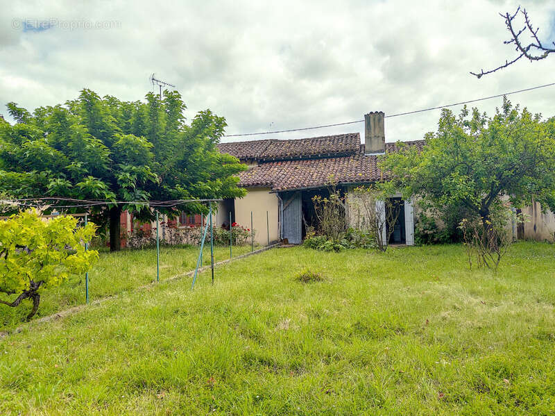 Maison à LABASTIDE-D&#039;ARMAGNAC