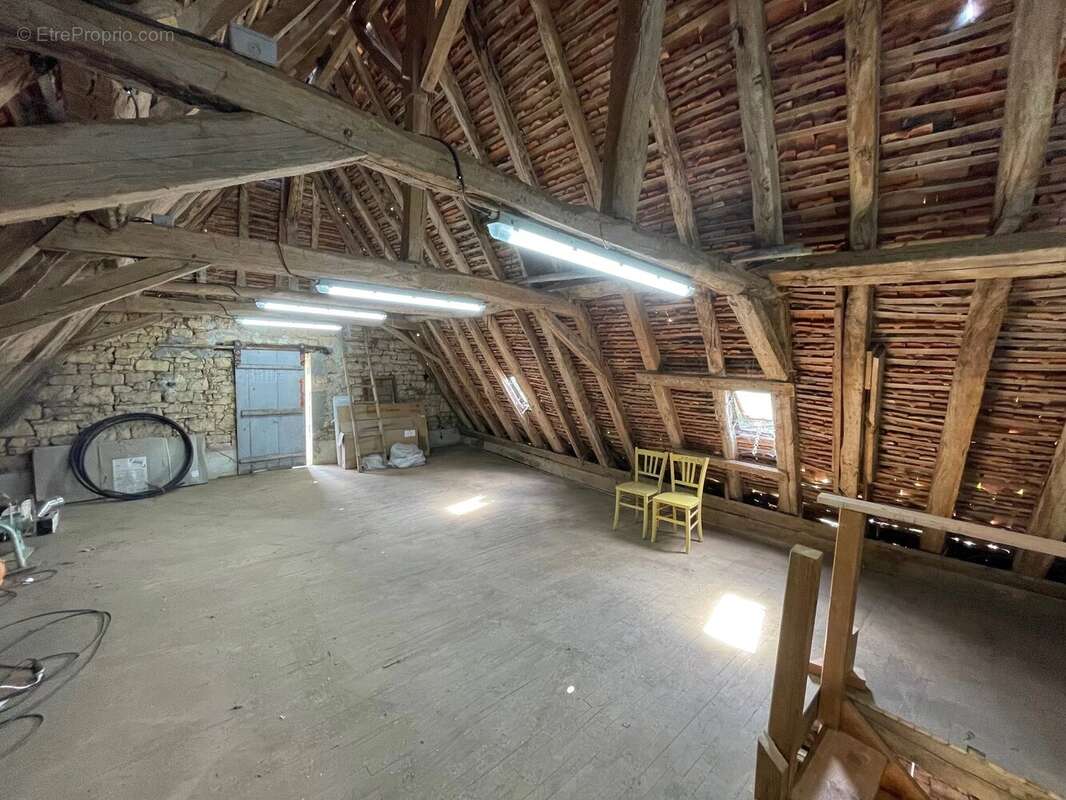 Maison à EXCIDEUIL