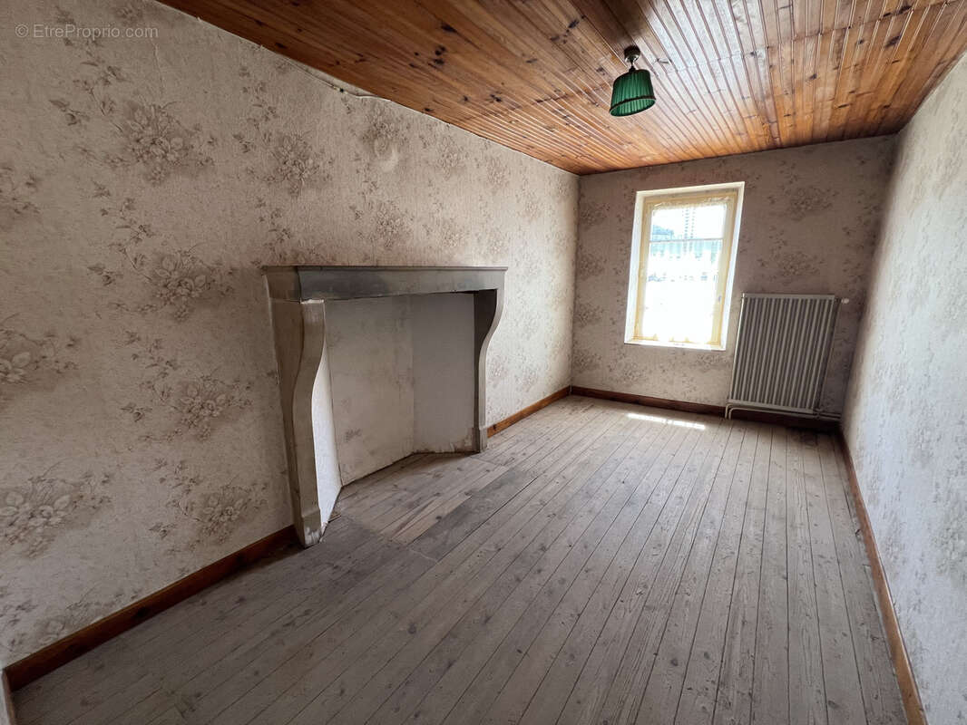 Maison avec dépendances - photo 7