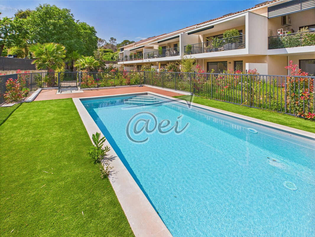 Appartement à SAINT-RAPHAEL