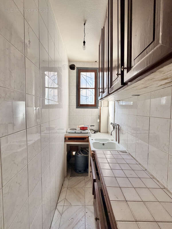 Appartement 28 m² à Bagnolet  - photo 2