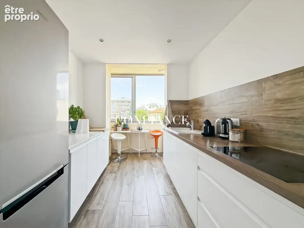 Appartement 4 pièces 69 m² à vendre à Nice (06200) - photo 3