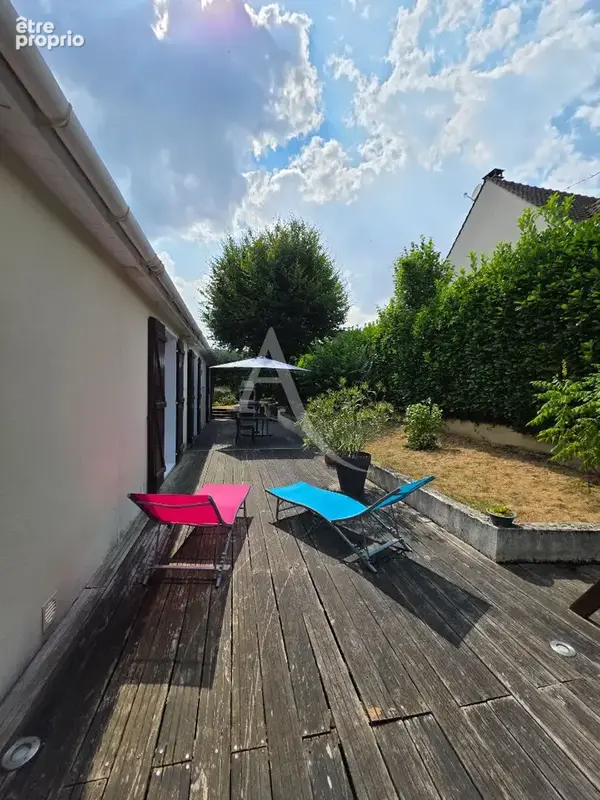 Maison 5 pièces - garage double - Terrasse - Jardin - photo 9
