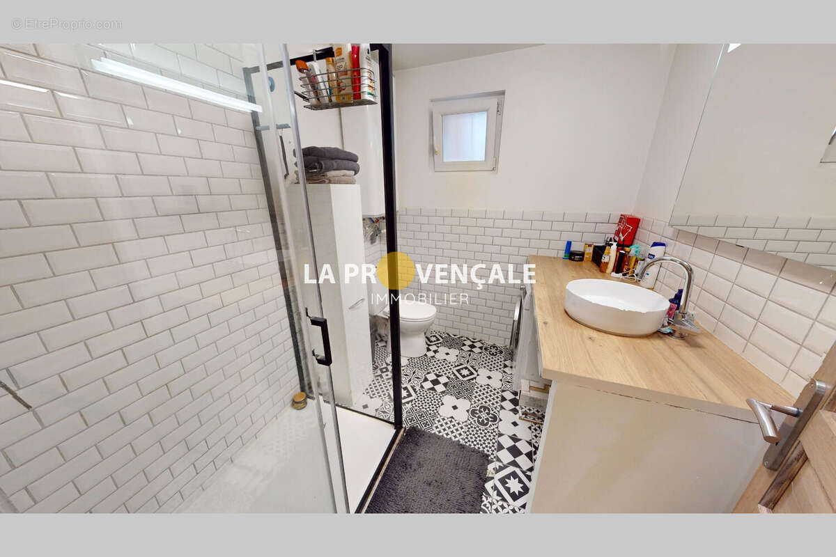 Maison à POURCIEUX