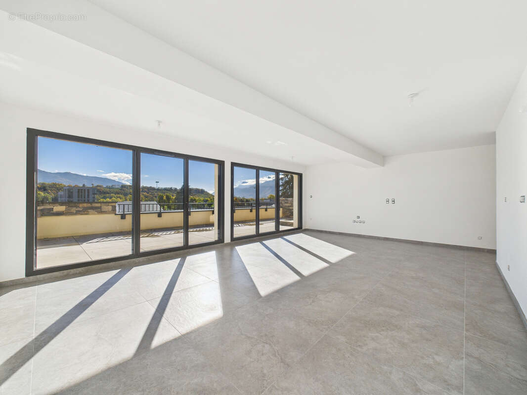 Appartement à MONTMELIAN