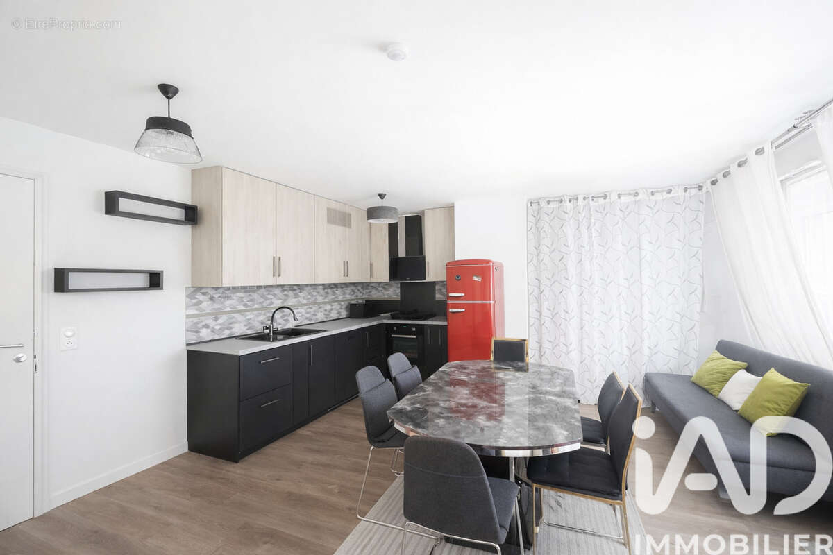 Photo 2 - Appartement à AUBERVILLIERS