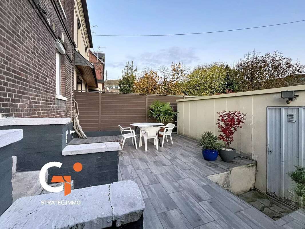 Maison à DEVILLE-LES-ROUEN