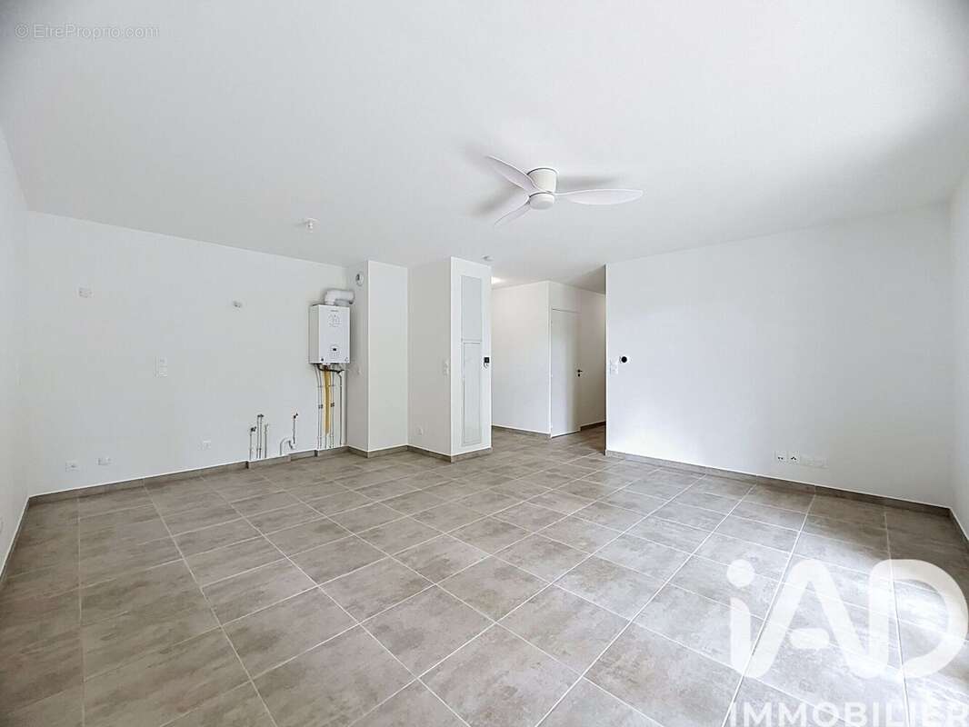 Photo 2 - Appartement à ROQUEFORT-LES-PINS