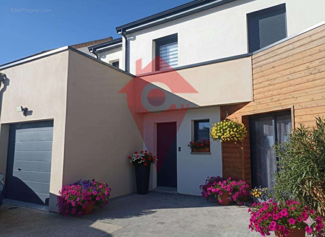 Maison à LES ALLUETS-LE-ROI