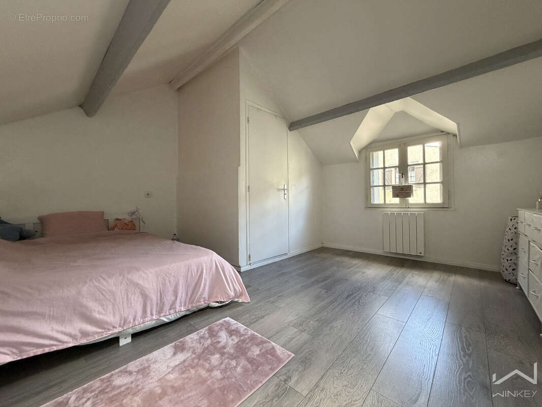 Appartement à MANTES-LA-JOLIE