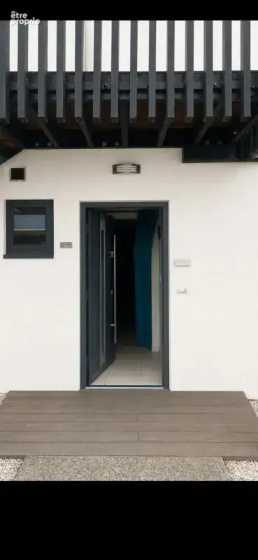 Appartement à LESPINASSE